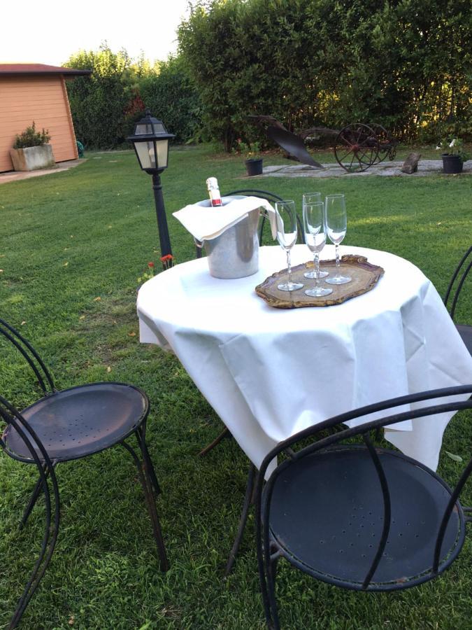 Societa Agricola Le More Agriturismo La Dondina Budrio  Exteriér fotografie