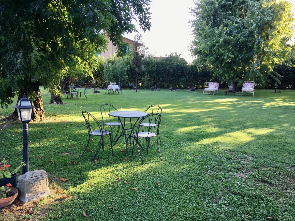 Societa Agricola Le More Agriturismo La Dondina Budrio  Exteriér fotografie